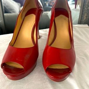 Gianni Bini red patent leather platform heels size 11 gently used shoes